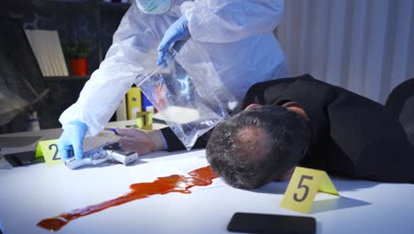 A-forensic-expert-investigates-the-murder-of-a-dead-businessman.